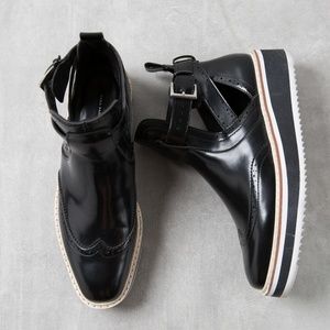 Zara Basic Black High-Top Oxford Platform Shoes